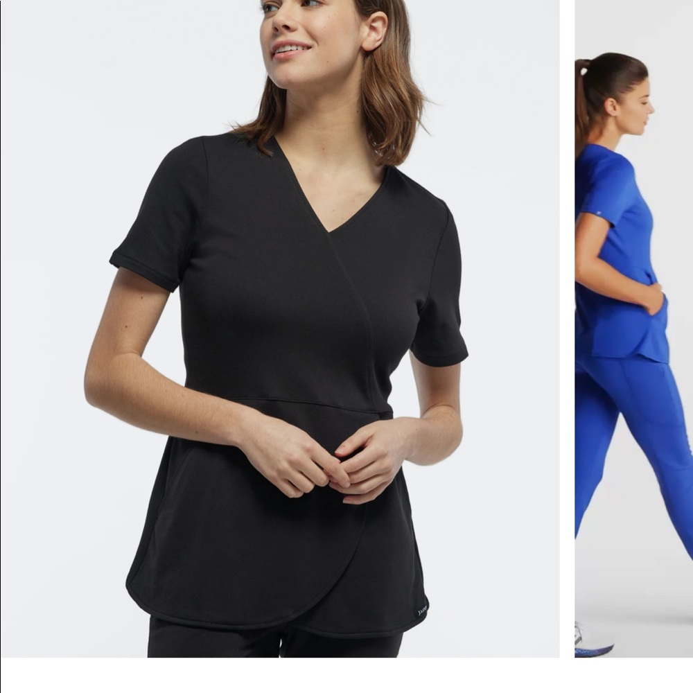 NWT Jaanuu Scrub Mock-Wrap Tulip Top